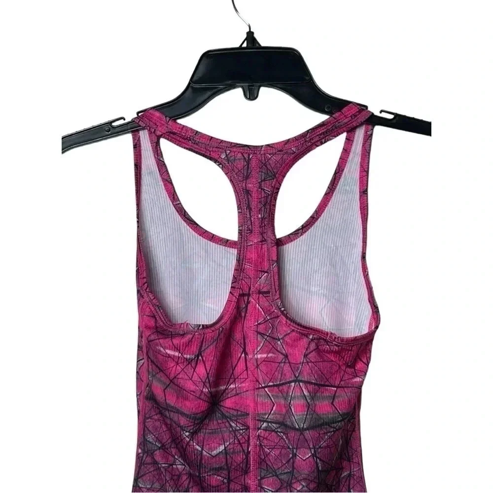 1648. NIKE DRI-FIT WORKOUT TANK TOP PINK/GRAY/BLACK IN COLOR; GEOMETRICAL SHAPES